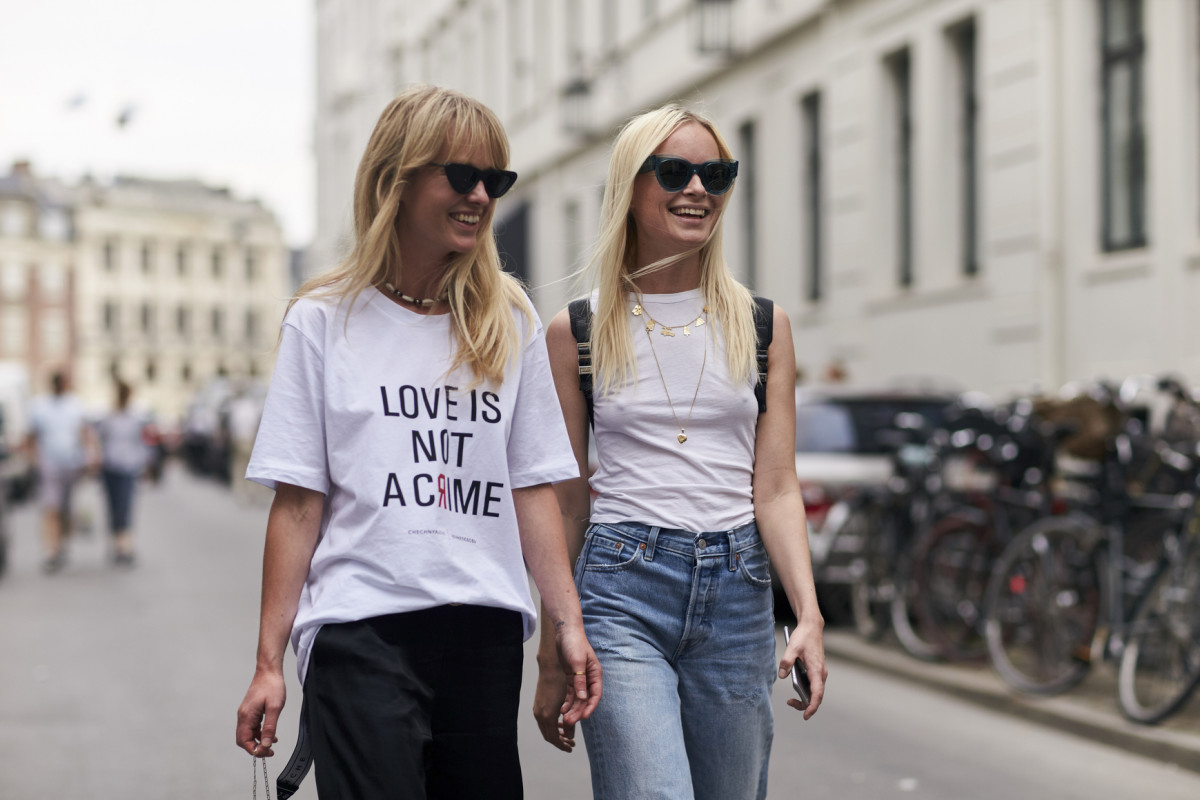 Dress Code | 8 Ways To Wear Your T-shirts In Chic Style