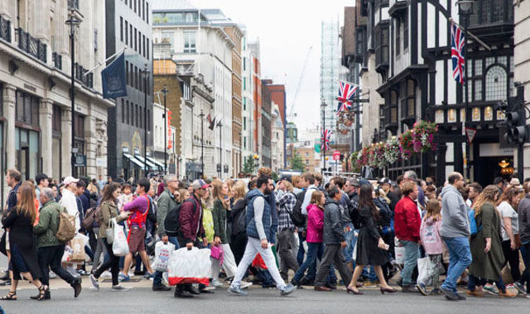 shoppers are on the way to Black Friday