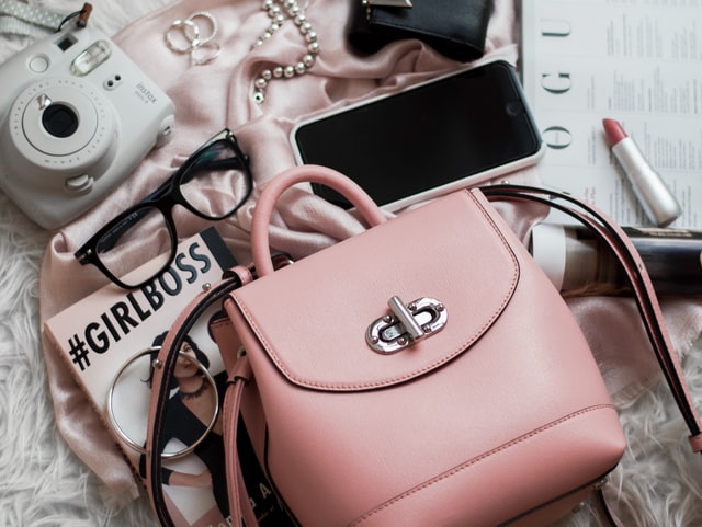the colour of handbags