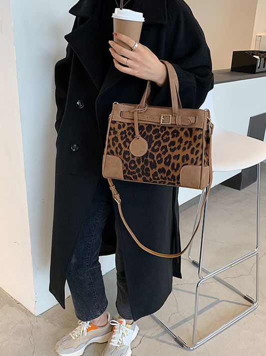 Fashion brown handbag