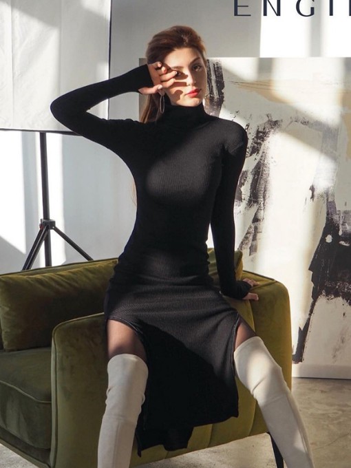 Turtle Neck Solid Color Slit Midi Dress