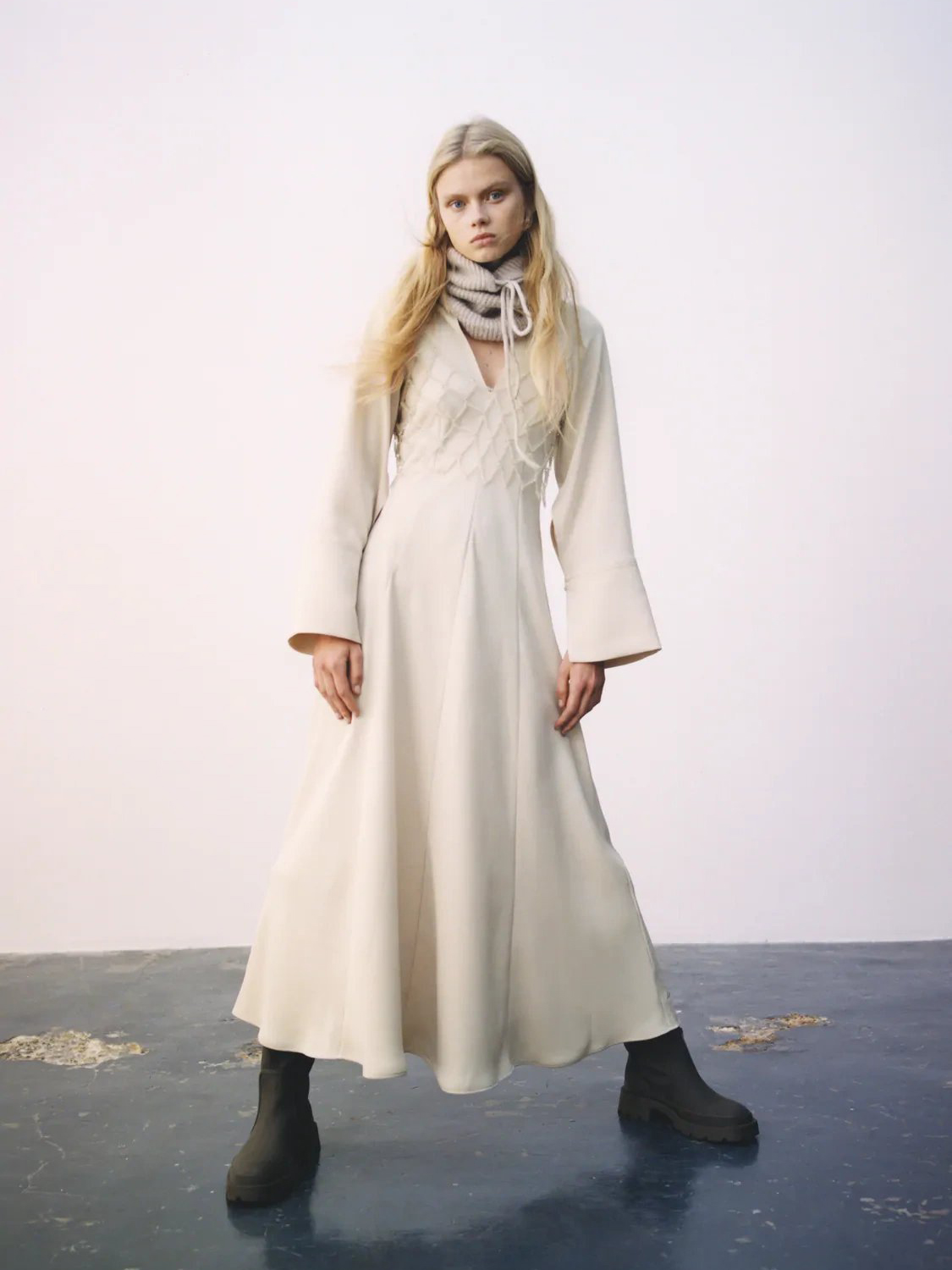 V Neck Pure Color Long Sleeve Maxi Dresses