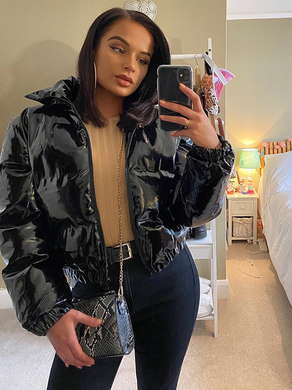 Turndown Neck Solid Short Puffer Coat