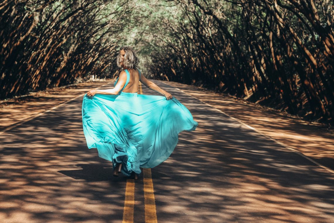 maxi dress for petite ladies