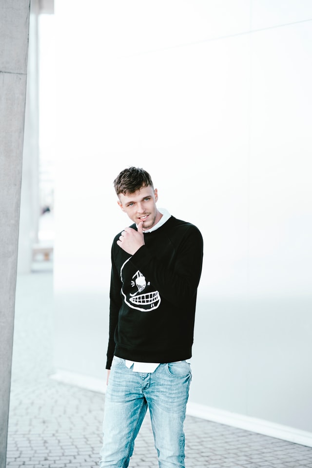 faded Jeans with sweater