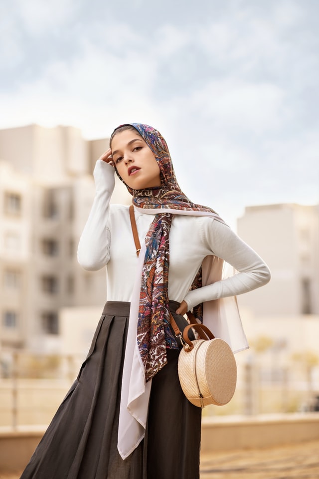 Ladies' woven bag